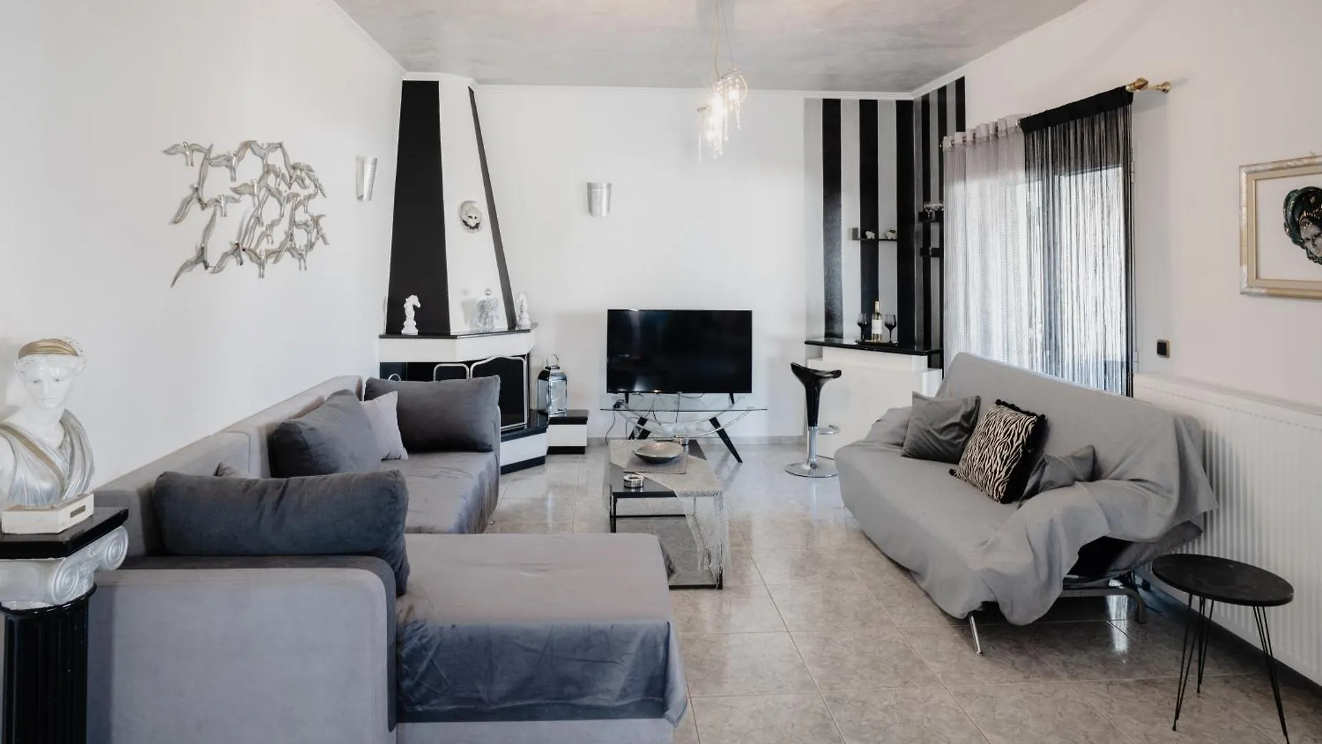 Albireo Luxury Villa Chania