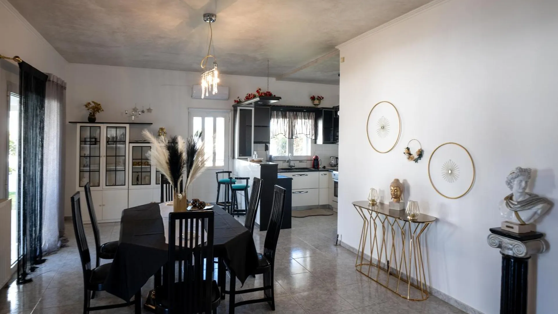 Albireo Luxury Villa Chania